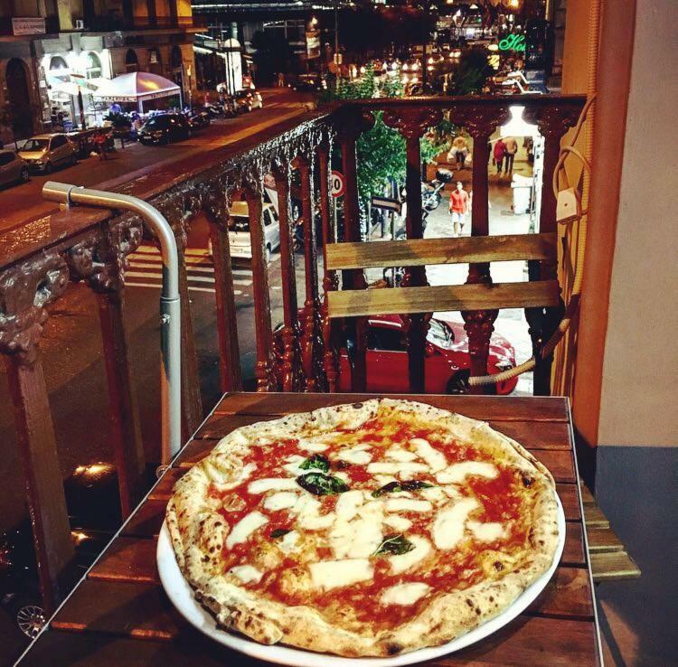 B&B Cara Napoli Εξωτερικό φωτογραφία